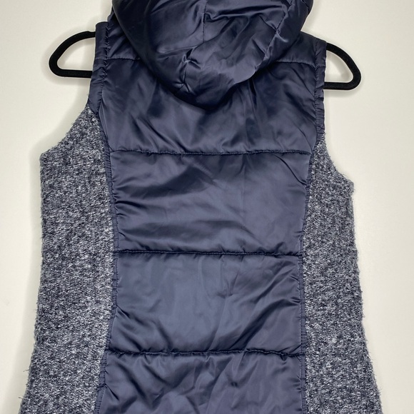 Zara Trafaluc Puffer Hoodie Vest/Jacket Size Large - Picture 4 of 8